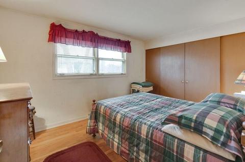 610 Howard Ct, East Dundee, IL 60118 photo 20