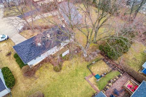 610 Howard Ct, East Dundee, IL 60118 photo 24