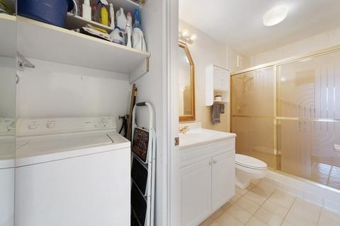 2000 Saint Regis Dr #2N, Lombard, IL 60148 photo 10