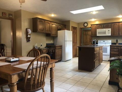 1307 Dover Rd, Bloomington, IL 61704 photo 12