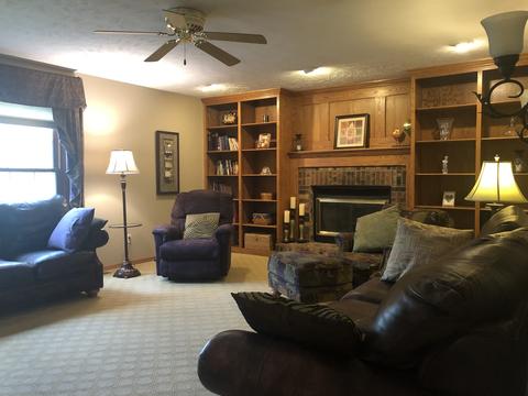 1307 Dover Rd, Bloomington, IL 61704 photo 8