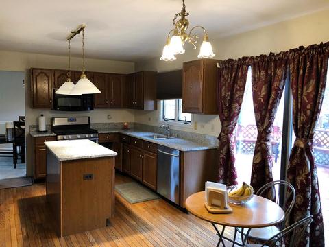 240 Windsor Dr, Bartlett, IL 60103 photo 14