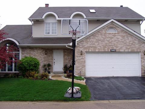 240 Windsor Dr, Bartlett, IL 60103 photo 1