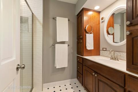 204 E 14th Ave, Naperville, IL 60563 photo 11