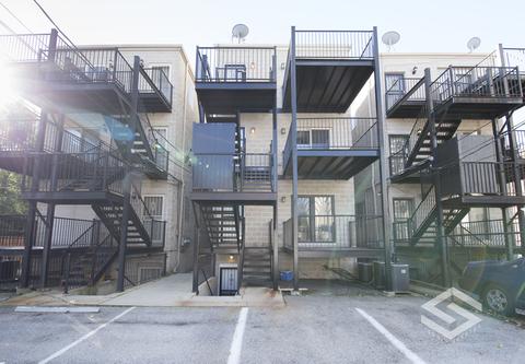 436 E 48th Pl #1, Chicago, IL 60653 photo 24