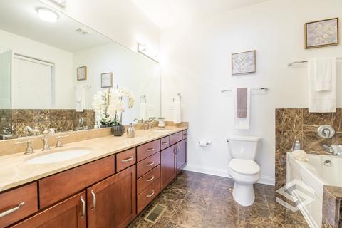 436 E 48th Pl #1, Chicago, IL 60653 photo 16