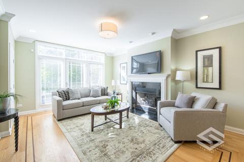 436 E 48th Pl #1, Chicago, IL 60653 photo 4