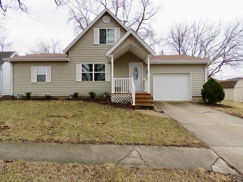 203 E Douglas St, Carlock, IL 61725 photo 1