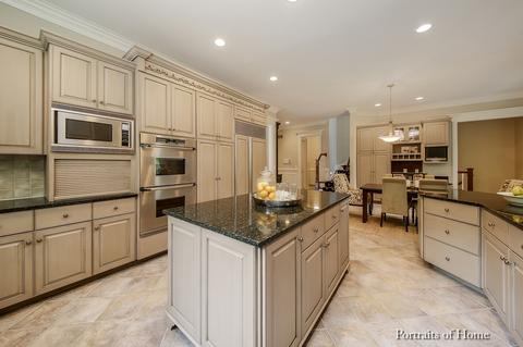 2307 Hazel Ct, Naperville, IL 60565 photo 8