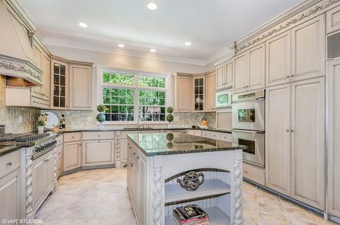 2307 Hazel Ct, Naperville, IL 60565 photo 6
