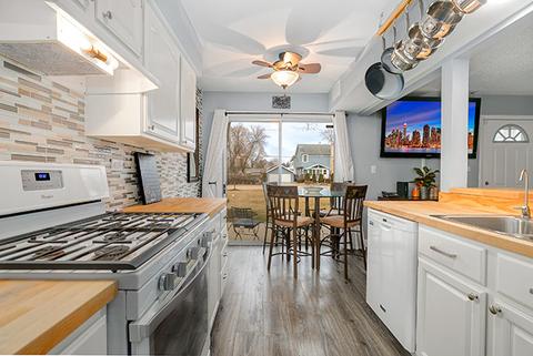104 Daniel Ct #C, Bartlett, IL 60103 photo 9
