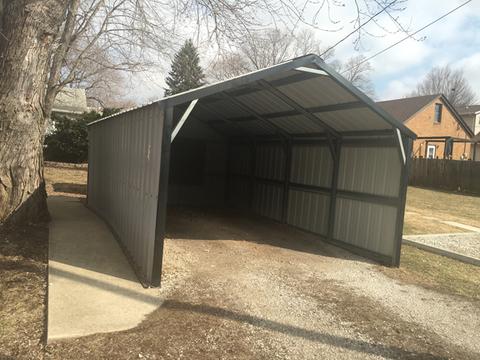 315 W Devlin St, Spring Valley, IL 61362 photo 4