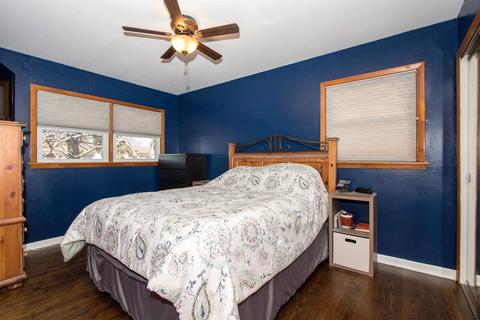 443 Vassar Ln, Des Plaines, IL 60016 photo 6