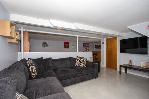 443 Vassar Ln, Des Plaines, IL 60016 photo 13