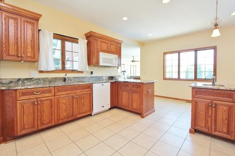 2576 Creekside Ln, Morris, IL 60450 photo 9