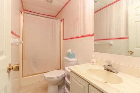 203 S Towanda Ave #B, Normal, IL 61761 photo 30
