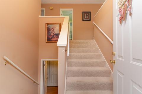 203 S Towanda Ave #B, Normal, IL 61761 photo 9