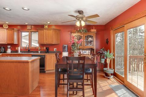 203 S Towanda Ave #B, Normal, IL 61761 photo 7