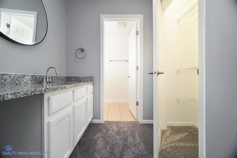 805 E 152nd St, Phoenix, IL 60426 photo 23