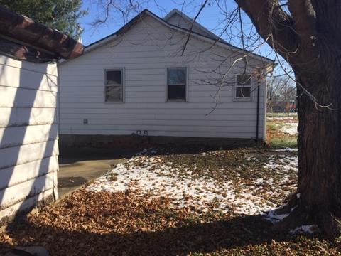 114 S Milwaukee St, Mark, IL 61340 photo 4