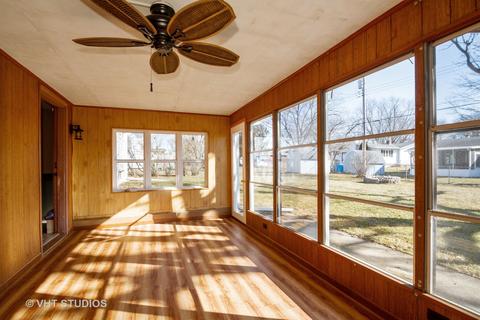 709 Grant St, Harvard, IL 60033 photo 8