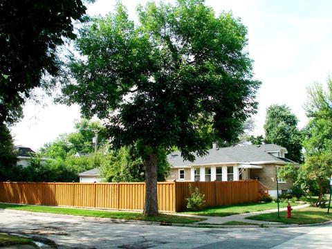 4200 Maple Ave, Lyons, IL 60534 photo 1