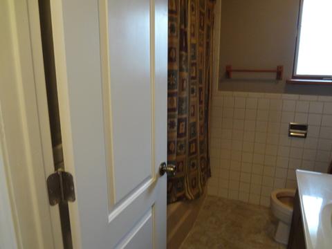 550 Howard Ave, East Dundee, IL 60118 photo 15
