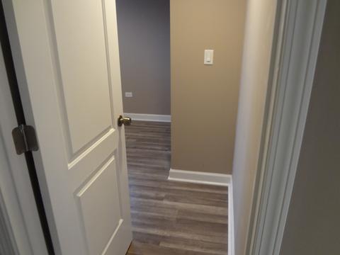 550 Howard Ave, East Dundee, IL 60118 photo 12