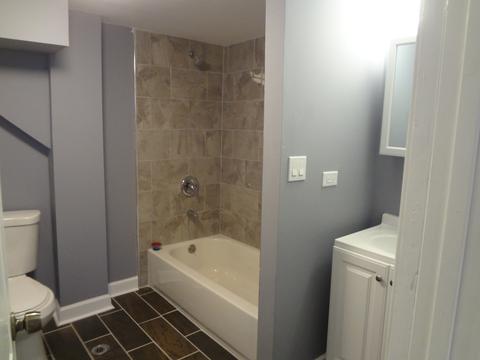 550 Howard Ave, East Dundee, IL 60118 photo 16