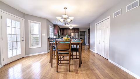 18516 Willow Ln, Lansing, IL 60438 photo 4