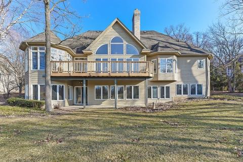631 Timber Ridge Dr, Bartlett, IL 60103 photo 2