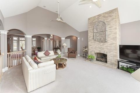 631 Timber Ridge Dr, Bartlett, IL 60103 photo 8