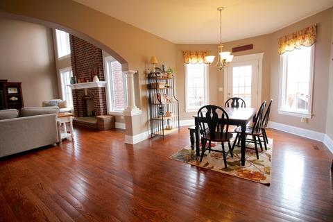 7933 Pineview Ln, Frankfort, IL 60423 photo 9