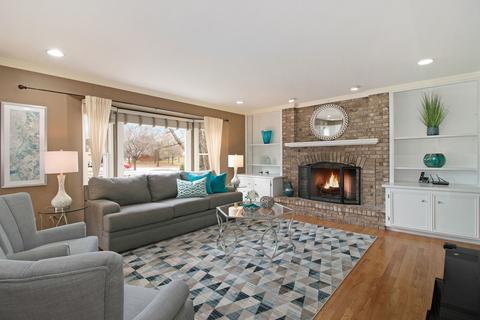 2510 Doncaster Dr, Aurora, IL 60504 photo 9
