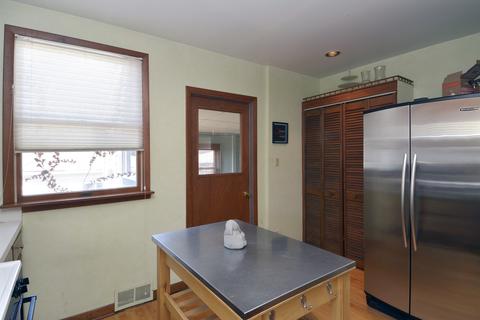 4016 N Mango Ave, Chicago, IL 60634 photo 10