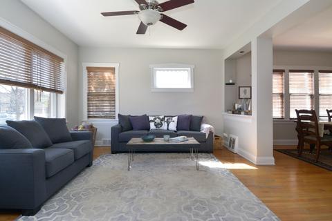 4016 N Mango Ave, Chicago, IL 60634 photo 4