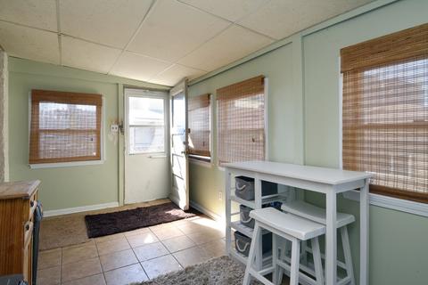 4016 N Mango Ave, Chicago, IL 60634 photo 12