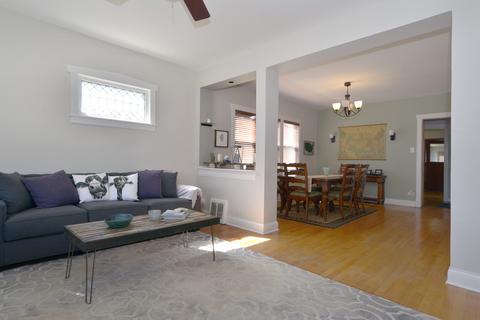 4016 N Mango Ave, Chicago, IL 60634 photo 6