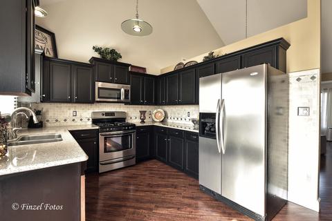 982 Donnelly Pl, Mchenry, IL 60050 photo 5