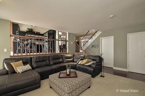 982 Donnelly Pl, Mchenry, IL 60050 photo 9