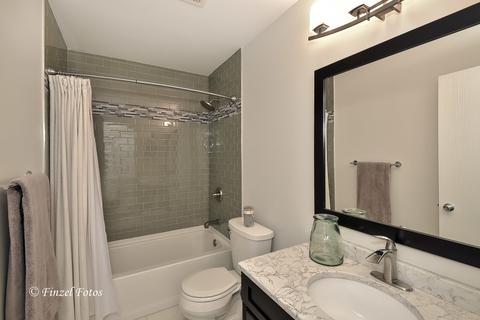 982 Donnelly Pl, Mchenry, IL 60050 photo 15