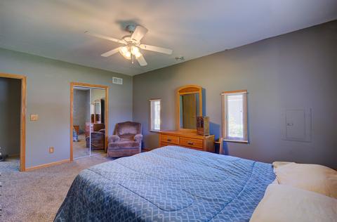 668 W 3rd St, Braidwood, IL 60408 photo 17