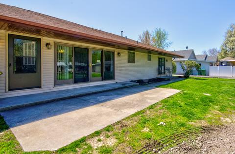 668 W 3rd St, Braidwood, IL 60408 photo 27