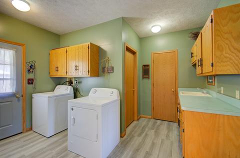 668 W 3rd St, Braidwood, IL 60408 photo 24