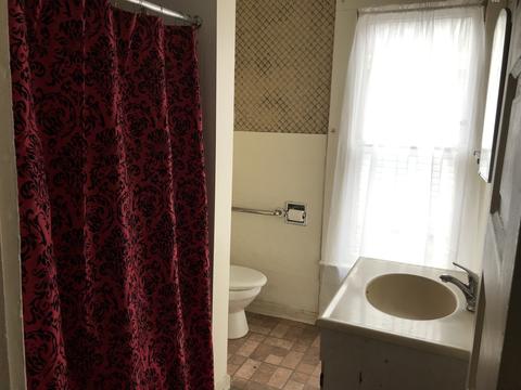 462 Jackson St, Aurora, IL 60505 photo 9