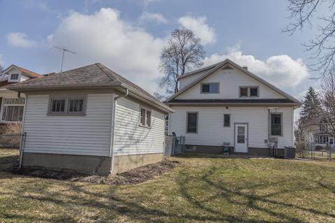 320 N Worth Ave, Elgin, IL 60123 photo 28