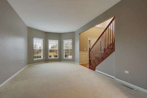 26761 Lindengate Cir, Plainfield, IL 60585 photo 4