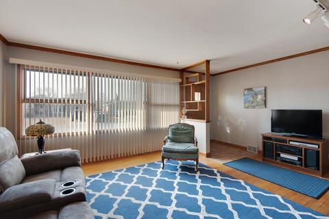 8120 W Memory Ln, Chicago, IL 60656 photo 7