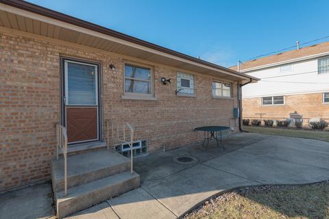 8120 W Memory Ln, Chicago, IL 60656 photo 27