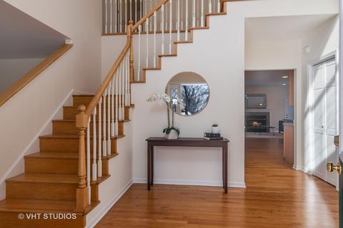 2422 Central Rd, Glenview, IL 60025 photo 2